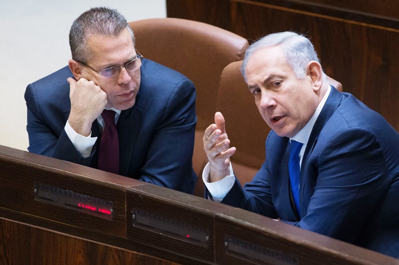 יונתן זינדל, פלאש 90