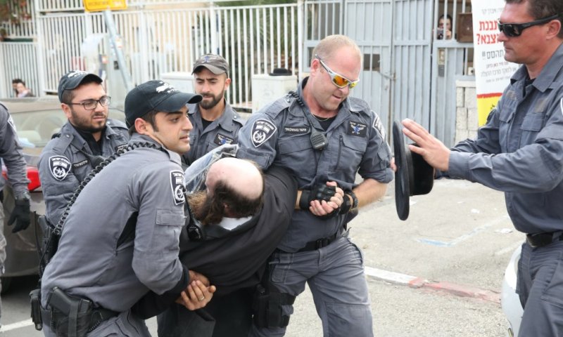 מעצרים בהפגנה אתמול. צילום: חיים גולדברג, קנייטש