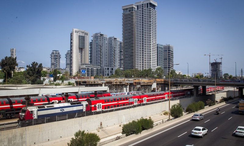 הרכבת בתל אביב. צילום: מרים אלסטר, פלאש 90