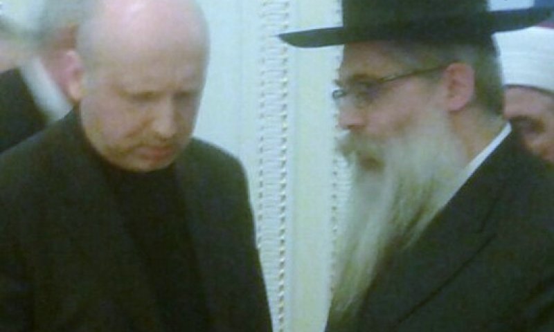 Rabbi Bleich with the Parliament Chairman