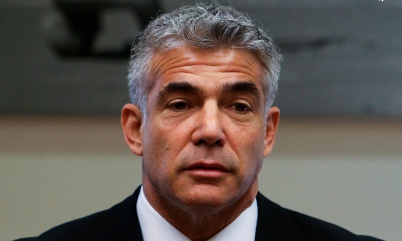 Minister Lapid, photo flash 90