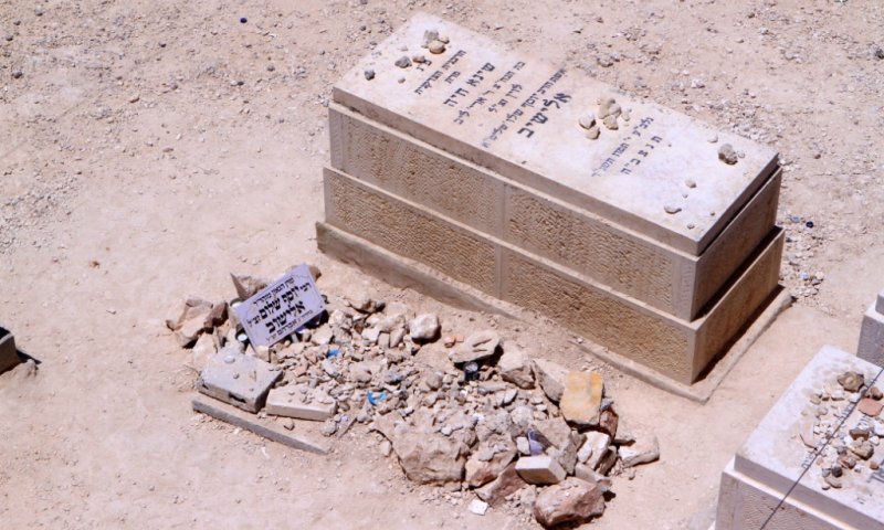 קבר הגרי"ש אלישיב. צילום: קובי הר צבי