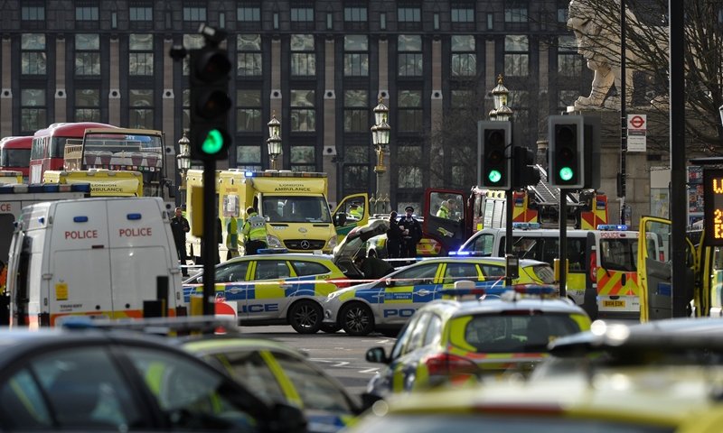 זירת הפיגוע אתמול בלונדון: צילום: רויטרס