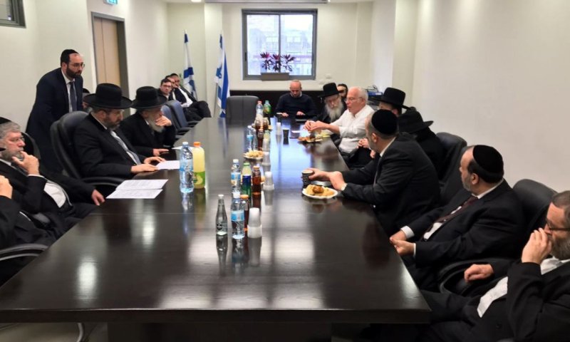 פגישת הנציגים עם הרבנים הראשיים, היום
