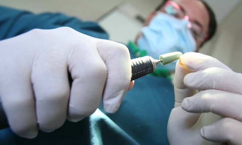 רופא שיניים, צילום: קובי הר צבי