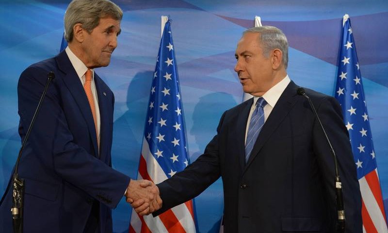 Netanyahu and Kerry, Photo: Amos Ben Gershom, GPO