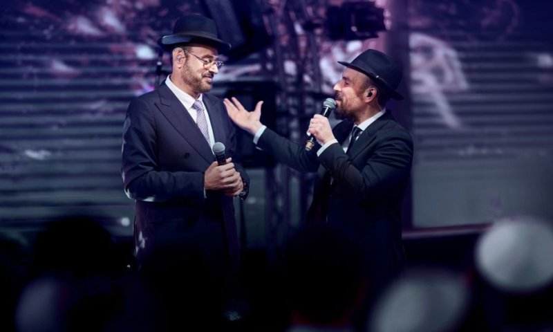 עם קליפ מרגש: יידל & נמואל משיקים את "בזה הבית"