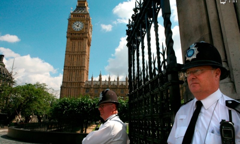 שוטרים בריטיים בלונדון. צילום: פלאש 90