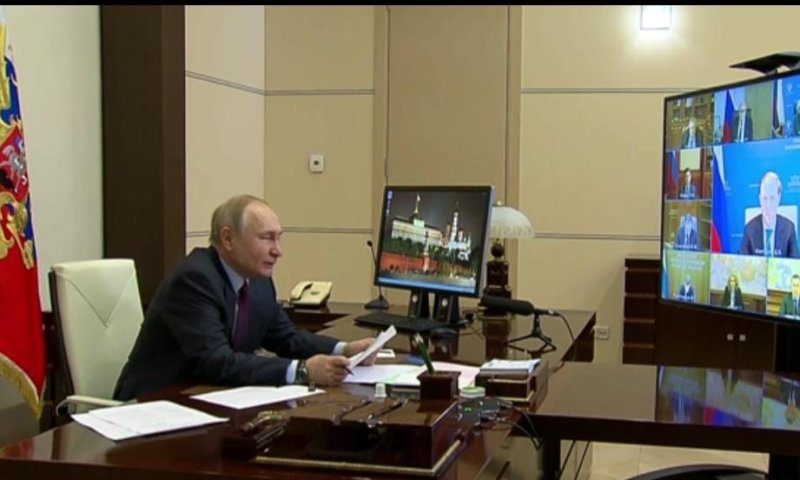 הנשיא פוטין בשיחות עם מנהיגים מהעולם