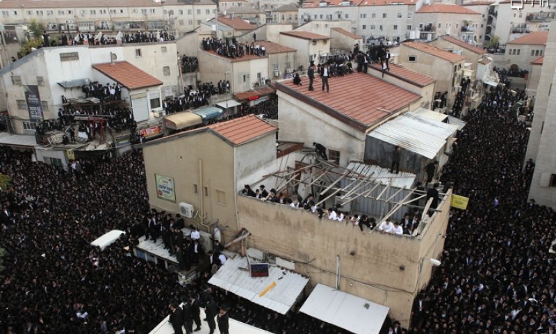 ישיבת מיר בשכונת בית ישראל בירושלים. צילום: פלאש 90  