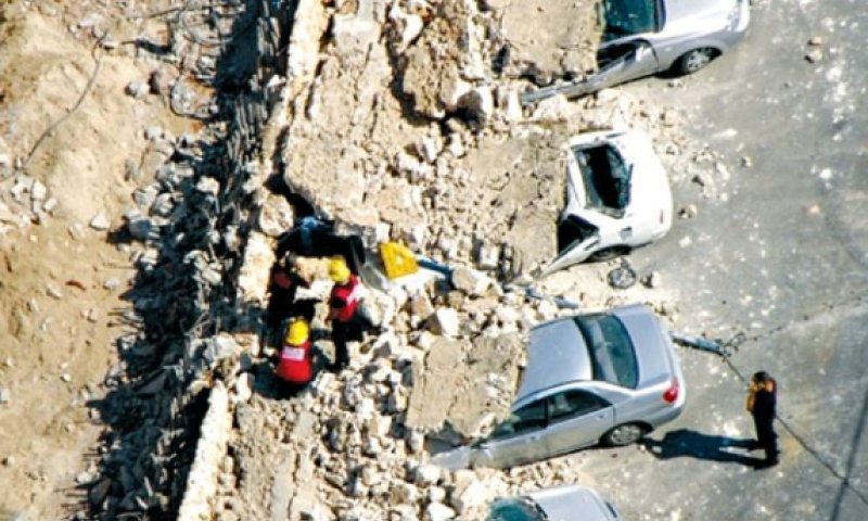 קריסת החומה ביפו