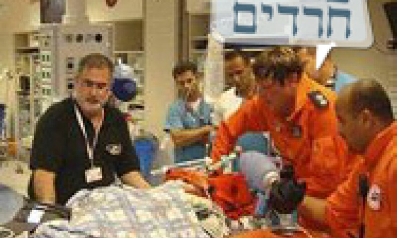 הילד שמעון מלכה בבית החולים רמב"ם. צילום:  דוברות בית החולים רמב"ם בחיפה