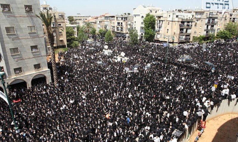 הפגנת הרבבות, היום בבני ברק. צילום: יעקב נחומי