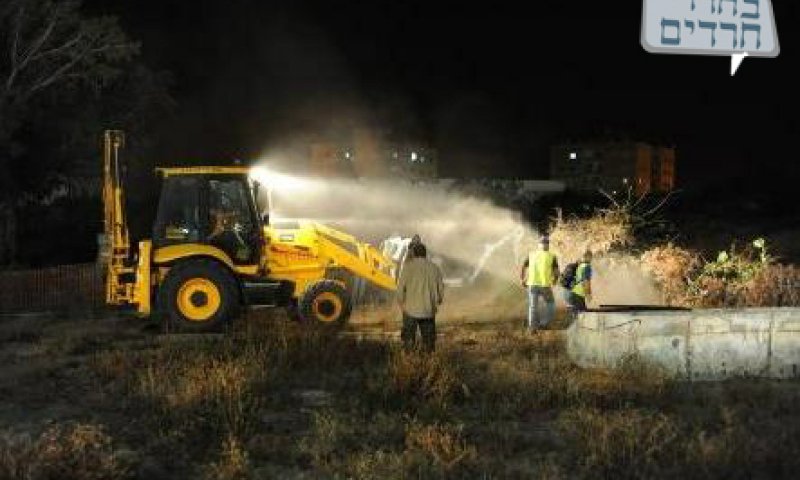 חופרים בברזילי. צילום: בחדרי חרדים