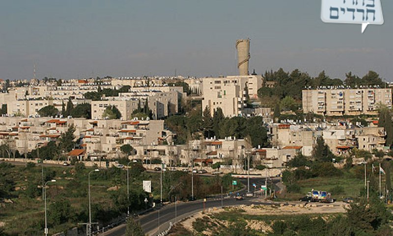 קרית יובל. מי עובר על החוק?