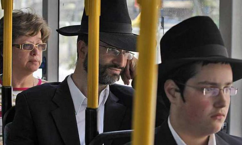 "לא מתחשבים בנו". חרדים באוטובוס בירושלים 