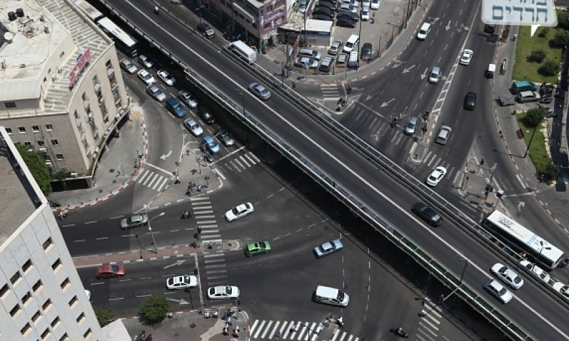 אוטובוסים ינועו גם בשבת? תל אביב. צילום: יעקב נחומי