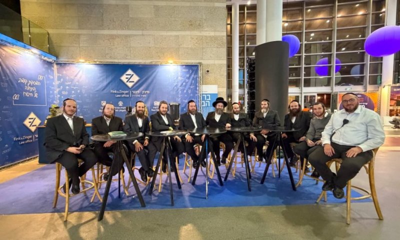 רגעים של קידוש השם:&nbsp;מי מרוויח מאקספו הבנייה החרדי?&nbsp;| טור מיוחד