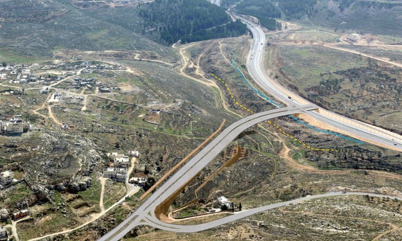 כביש בגין, מבט מלמעלה. צילום ארכיון