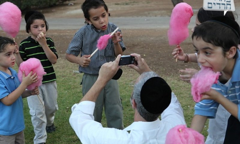 יש הפרדה? ילדים בפארק ירושלמי. צילום אילוסטרציה