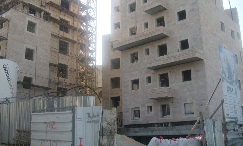 המחירים מאמירים. פרויקט בבניה בירושלים. צילום אילוסטרציה