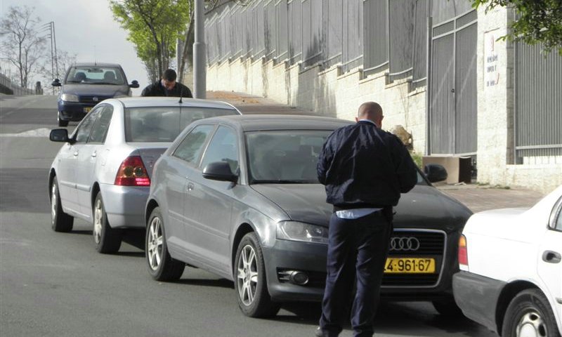 פקח בעבודתו. צילום ארכיון: בחדרי חרדים