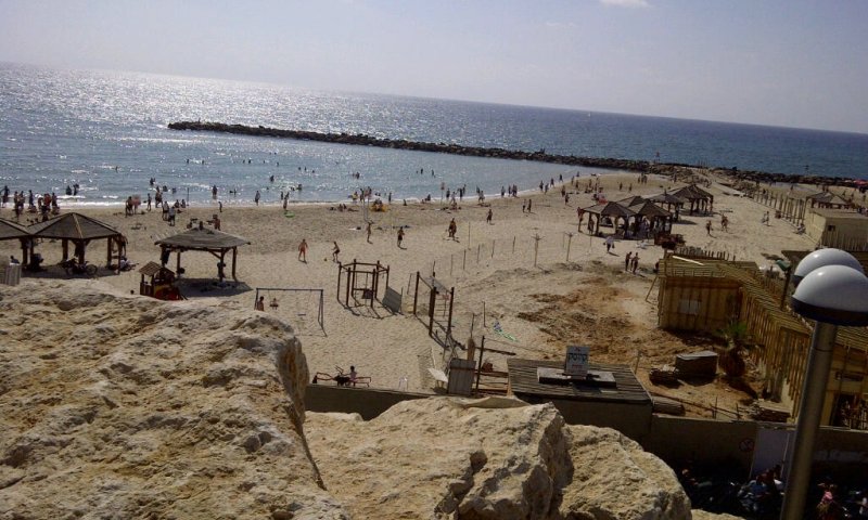 חוף שרתון בתל אביב 