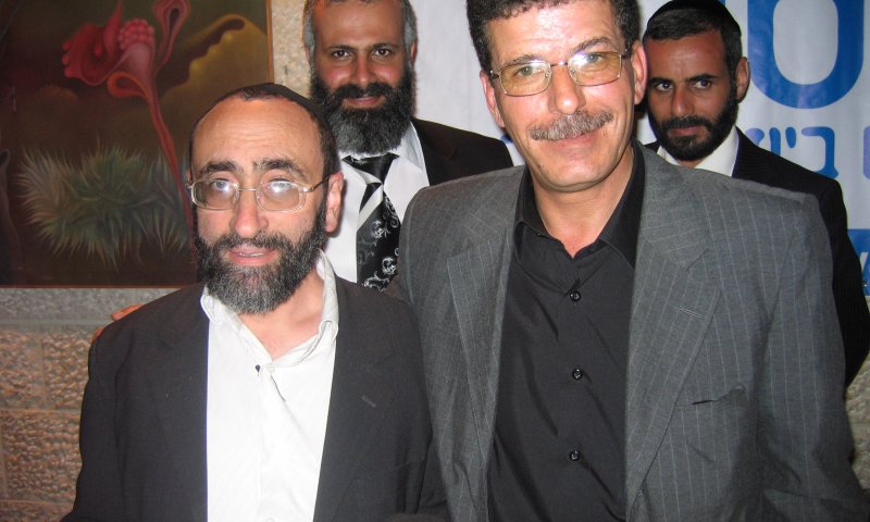 יעקב ריבלין עם כדורא פארס, בכינוס שנערך בירושלים לפני כמה חודשים