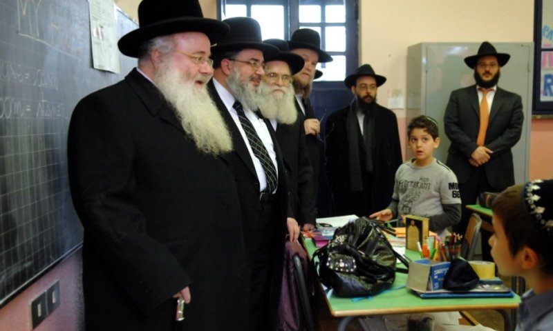 חברי מועצת רבני אירופה בביקור בבית ספר יהודי במילאנו