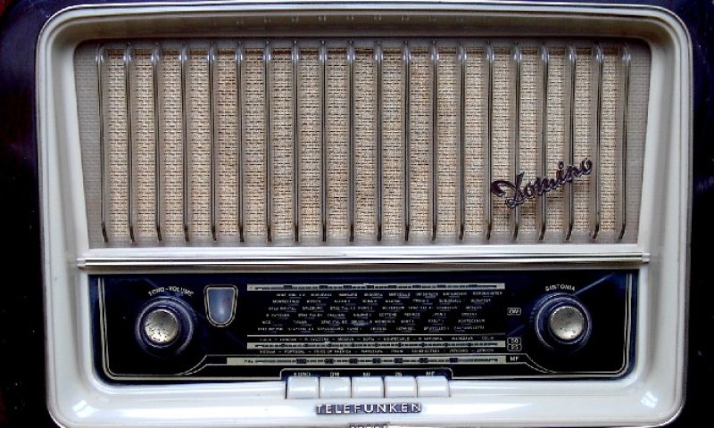 סקלת הרדיו 'נקיה' משיעורי תורה. רדיו