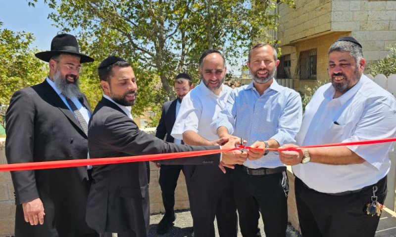 אחרי 25 שנה: הכבישים המרכזיים ביישוב החרדי בבנימין חודשו בהשקעה של כמיליון שקלים