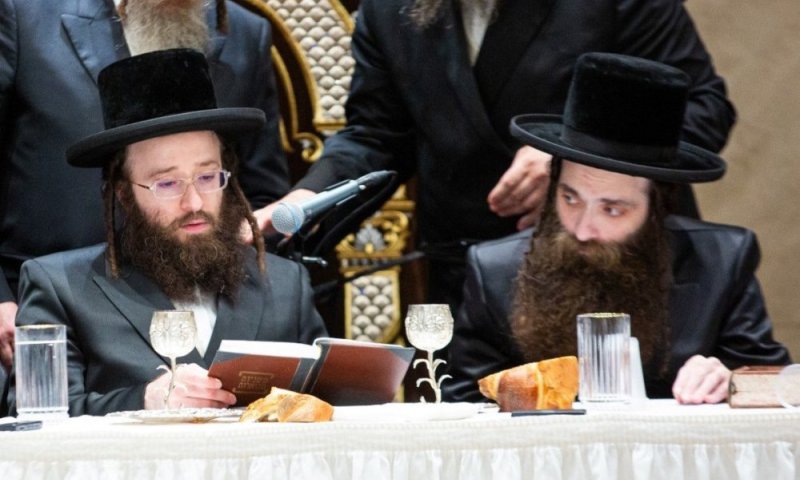 טלטלה בקאסוב: האח חזר מהוויתור ותובע את האדמו"ר לדין תורה