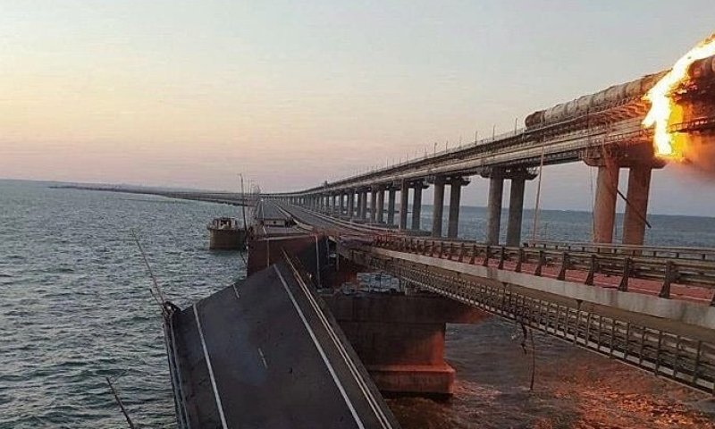 פיצוץ גשר באי קרים על ידי אוקראינה