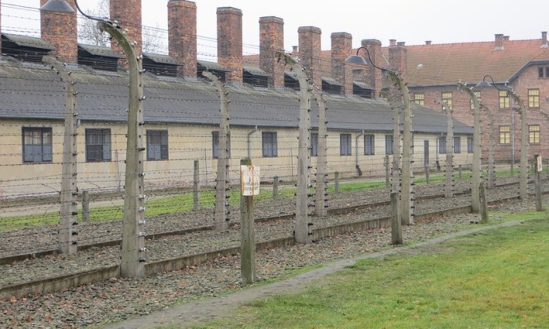  מחנה ההשמדה אושוויץ