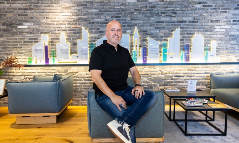 "כך תרוויחו פי 4": יו"ר מיטב אבנר סטפק מציג את המדריך הפיננסי לבית החרדי
