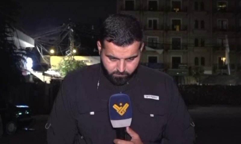 דרמה בשידור חי בלבנון: כתב ערוץ "אל-מנאר" נפגע מתקיפה של צה"ל