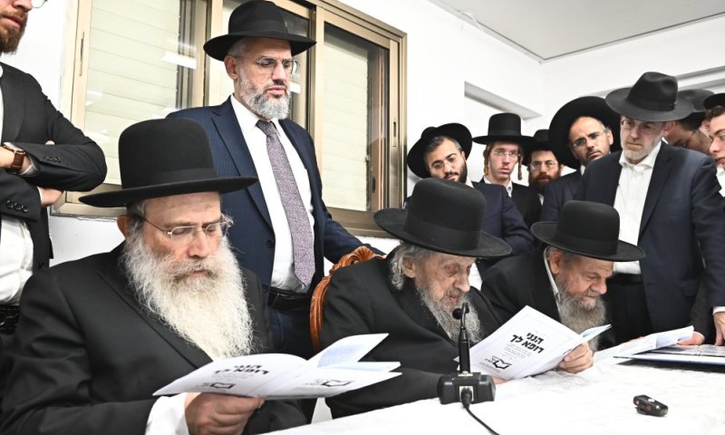 מעמד כביר ונרגש בערב חג השבועות בו נתרפאו כל המומין