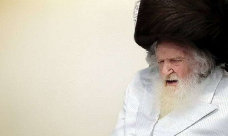 בלע"ה בהגיעו לגיל 100, חותם פוסק הדור את תיקון השובב"ים