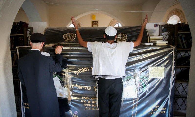 הגר"ח פיינשטיין יעתיר ביום המסוגל במקום המסוגל על מעוכבי הזיווג; אל תפספסו