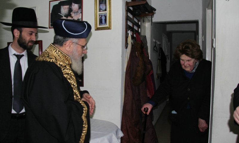 הגר"י מאיר עם הרבנית מאיר צילום: בחדרי חרדים