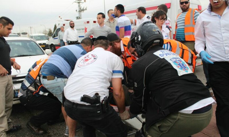 זירת התאונה. צלם: משה מזרחי - סוכנות הידיעות "חדשות 24"