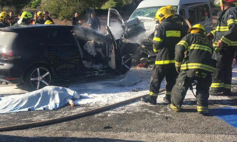 זירת התאונה. צילום: דוברות כבאות והצלה