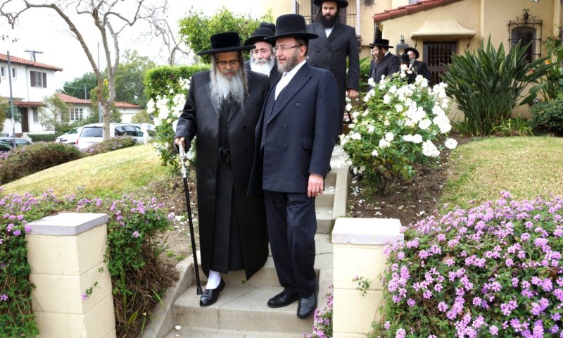 האדמו"ר מסאטמר ברחובות לוס אנג'לס 