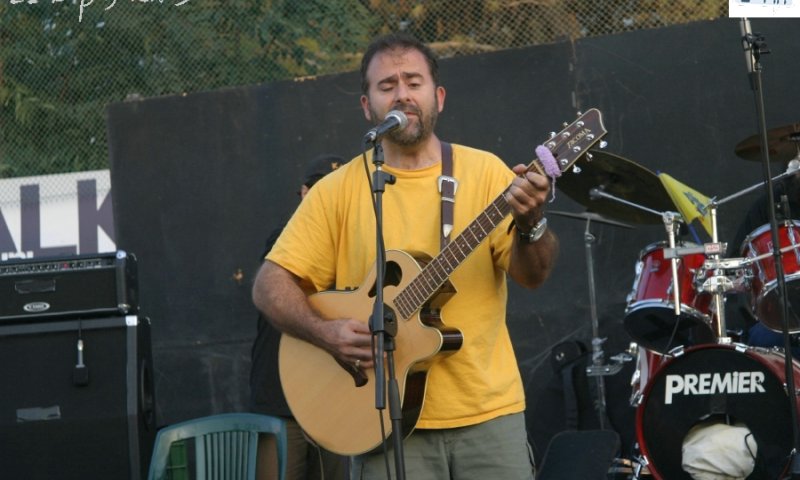 הרבה גיטרות היו שם: פסטיבל רוק עמי בישראל