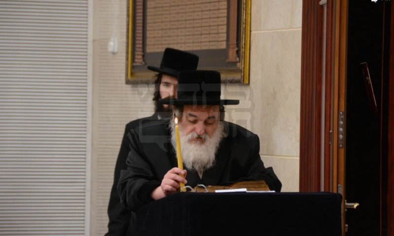 למוישי - מים שלנו ובדיקת חמץ בויז'ניץ