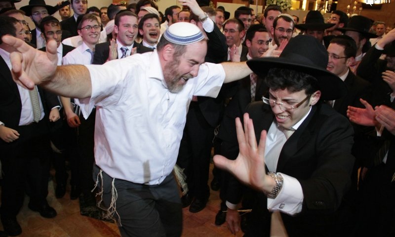ריקוד בחתונת לאו. צילום: יעקב כהן 