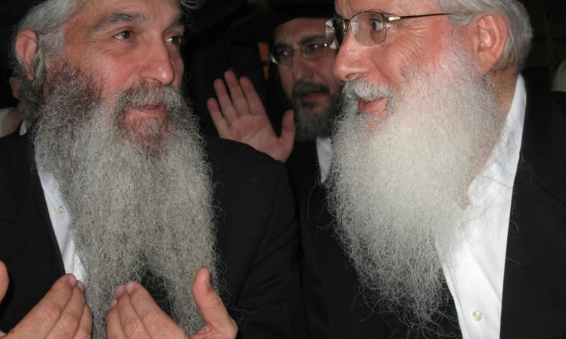 הרבנים רבי יחיאל ורבי דוד אבוחצירא באירוע