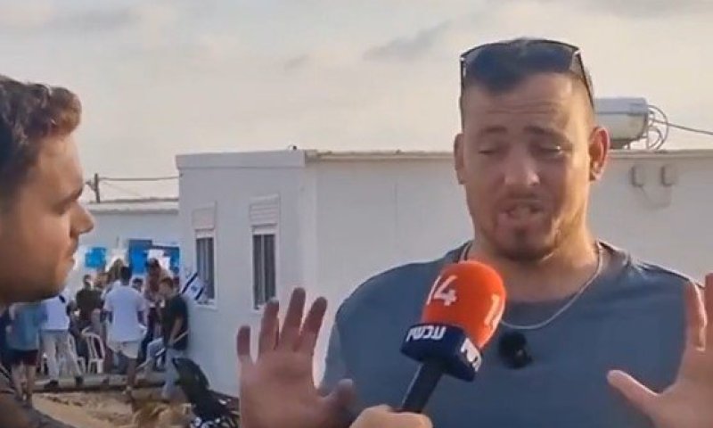 המערכון הקורע שבר את הרשת: "לא מתראיין לערוצי השלטון של מדינה פאשיסטית גזענית וחשוכה"