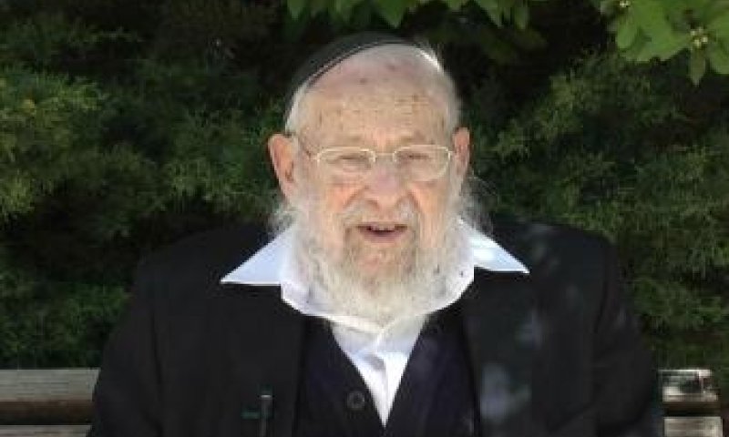 Rabbi Zuckerman z"l. Photograph: YESHIVA.ORG