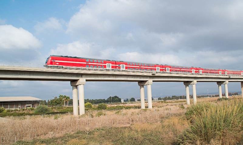 מהיום תדעו עד כמה הרכבת עמוסה ותוכלו לבחור את המסלולים בעצמכם